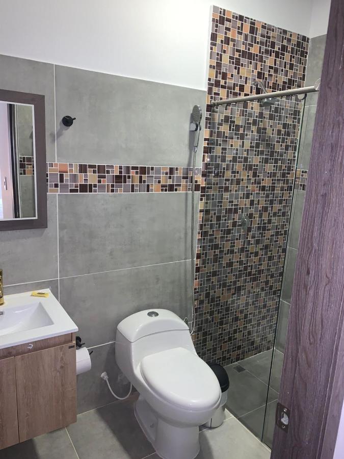 Ayenda Apartahotel Noche De Luna Кали Екстериор снимка