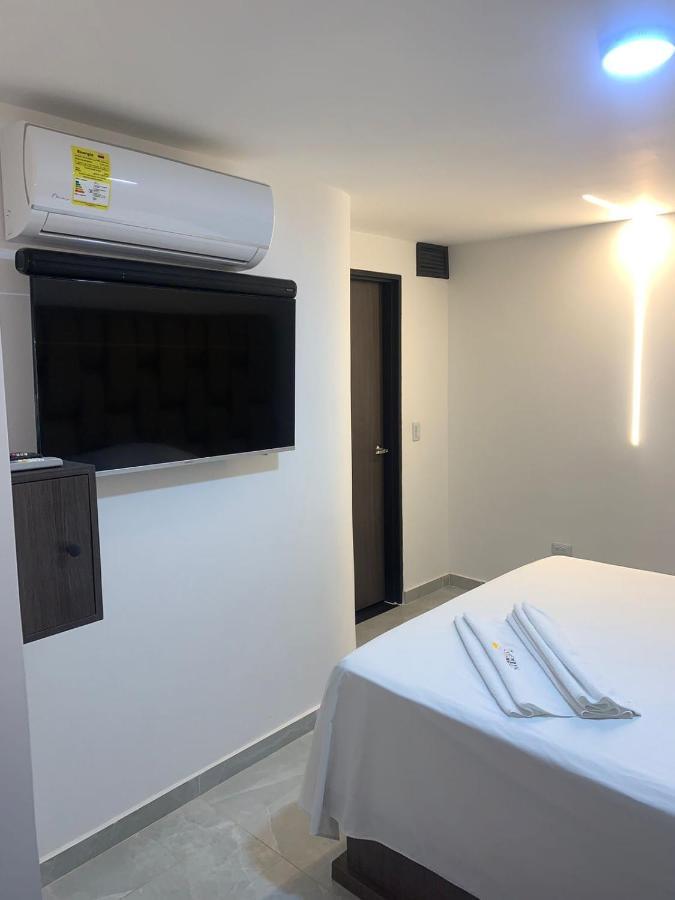 Ayenda Apartahotel Noche De Luna Кали Екстериор снимка