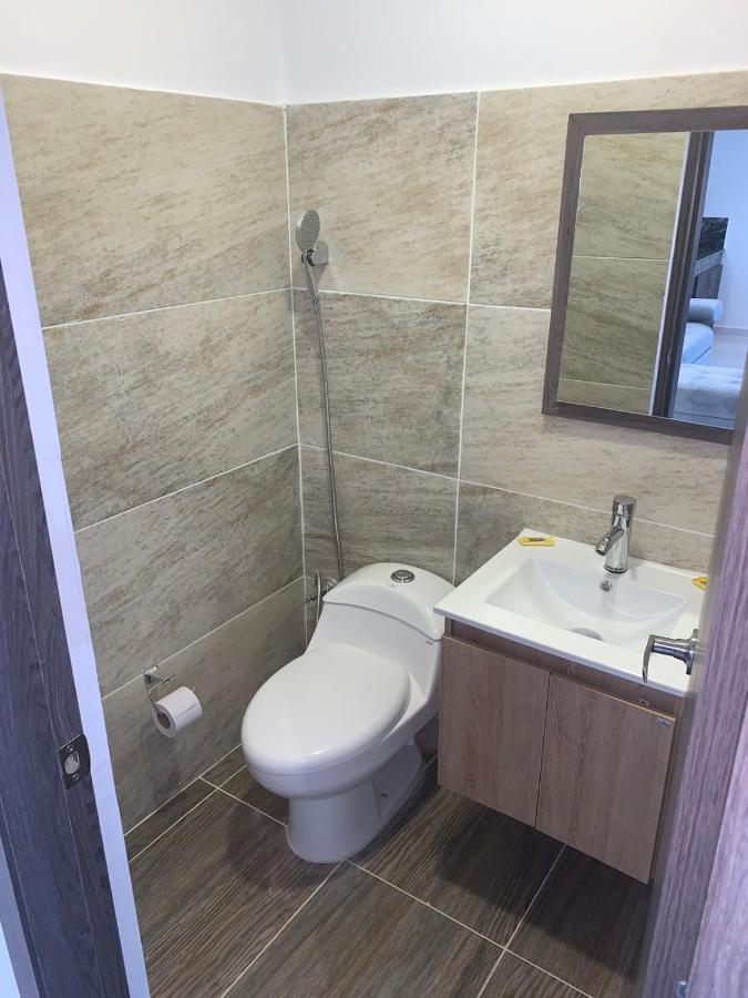 Ayenda Apartahotel Noche De Luna Кали Екстериор снимка